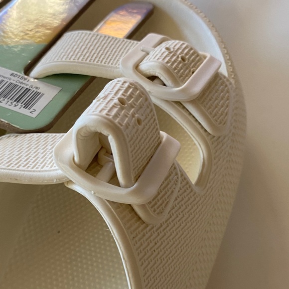 NWT Slide Sandles. Off white. Large - Picture 3 of 4